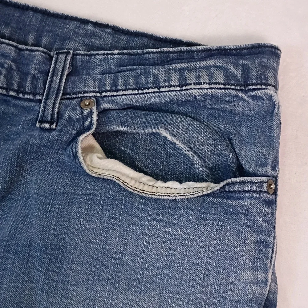Levis 541 Athletic Taper Mens Blue Denim Jeans Size 40x34 Medium Wash fit 38x31